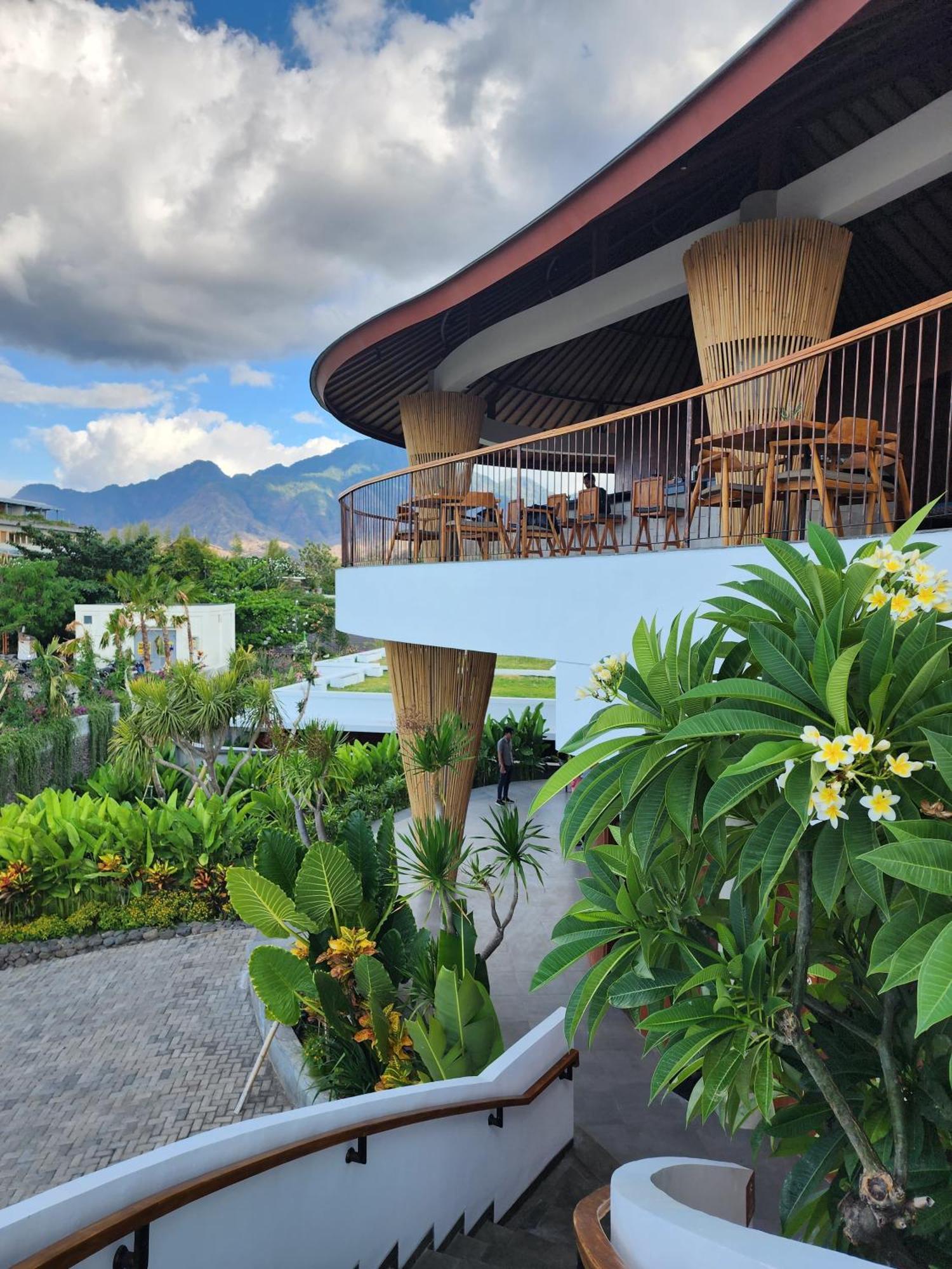 Sumberkima Resort ペムテラン エクステリア 写真